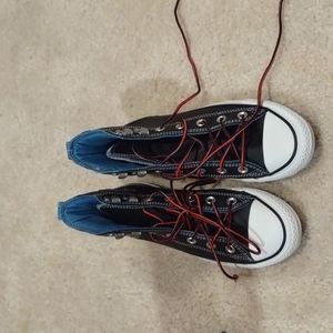 Converse winterized All Stars Size Women's 7 Men's 5 Black